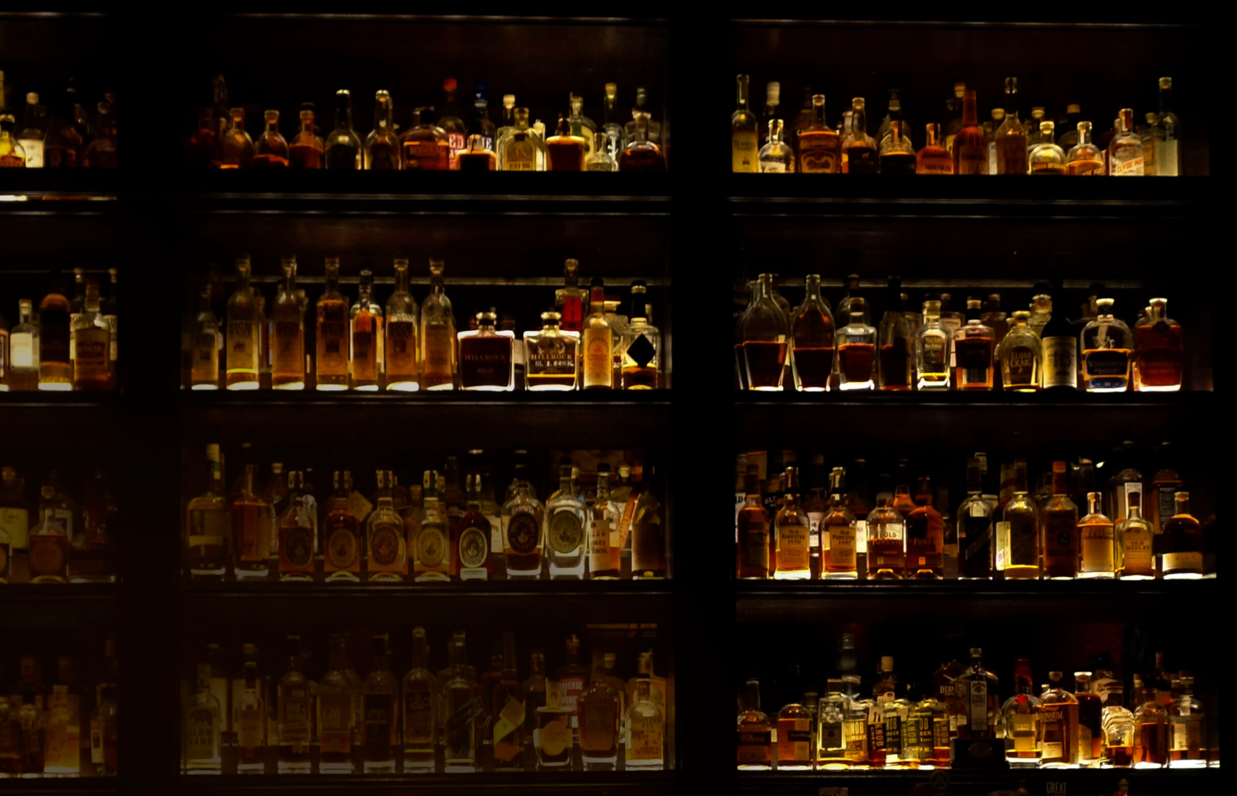 Whisky-vielfalt-aus-aller-Welt-whisky-maess-winterthur.jpg